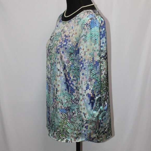 Peck & Peck Floral Pastel Color Peep-Hole Sleeve Blouse - Picture 3 of 11